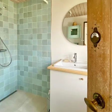 בית נופש With Views And Walking Distance To Nature *